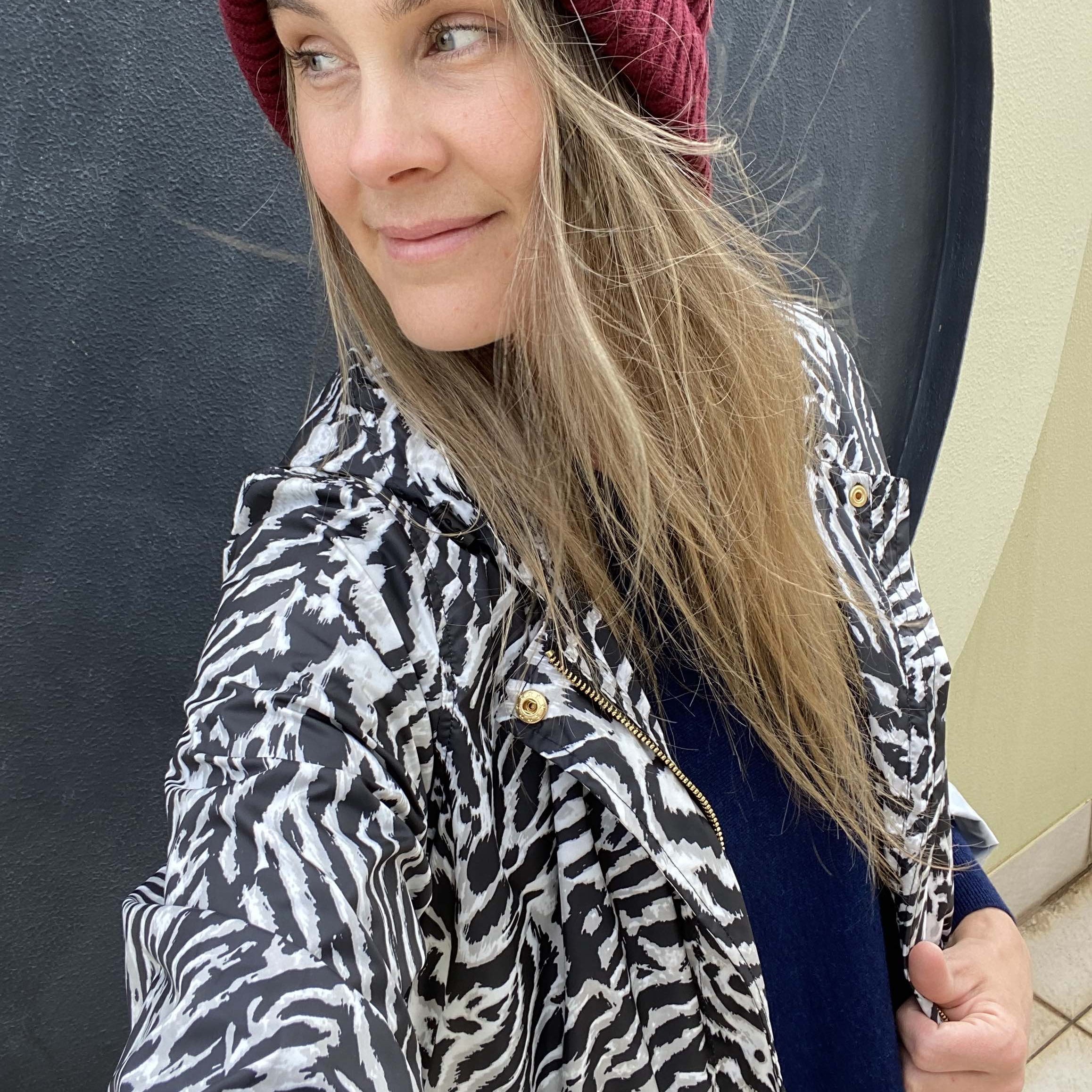 Philippa shows us some Winter Outfit Ideas in the new Bridge & Lord V Knit - Impulse Boutique