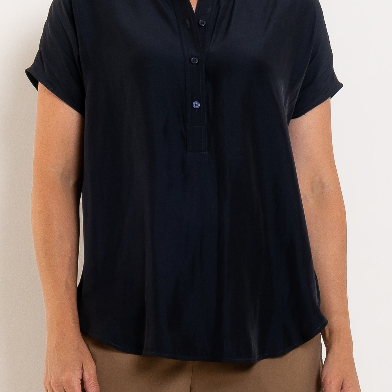 Mela Purdie Tab Stand Shell Mache