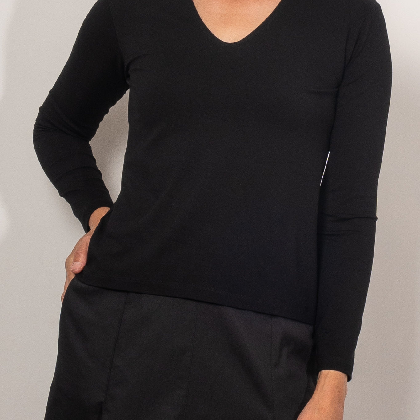 Mela Purdie V Neck Top Jersey