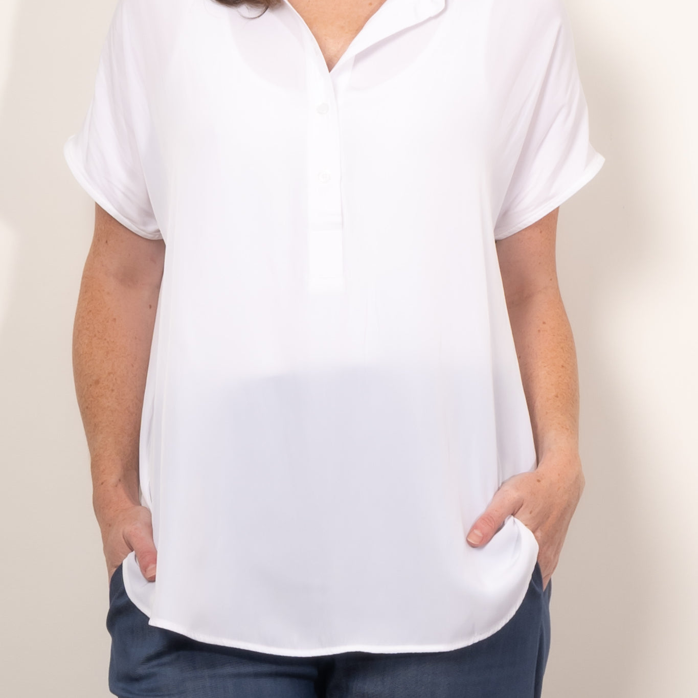 Mela Purdie Tab Stand Shell Mache