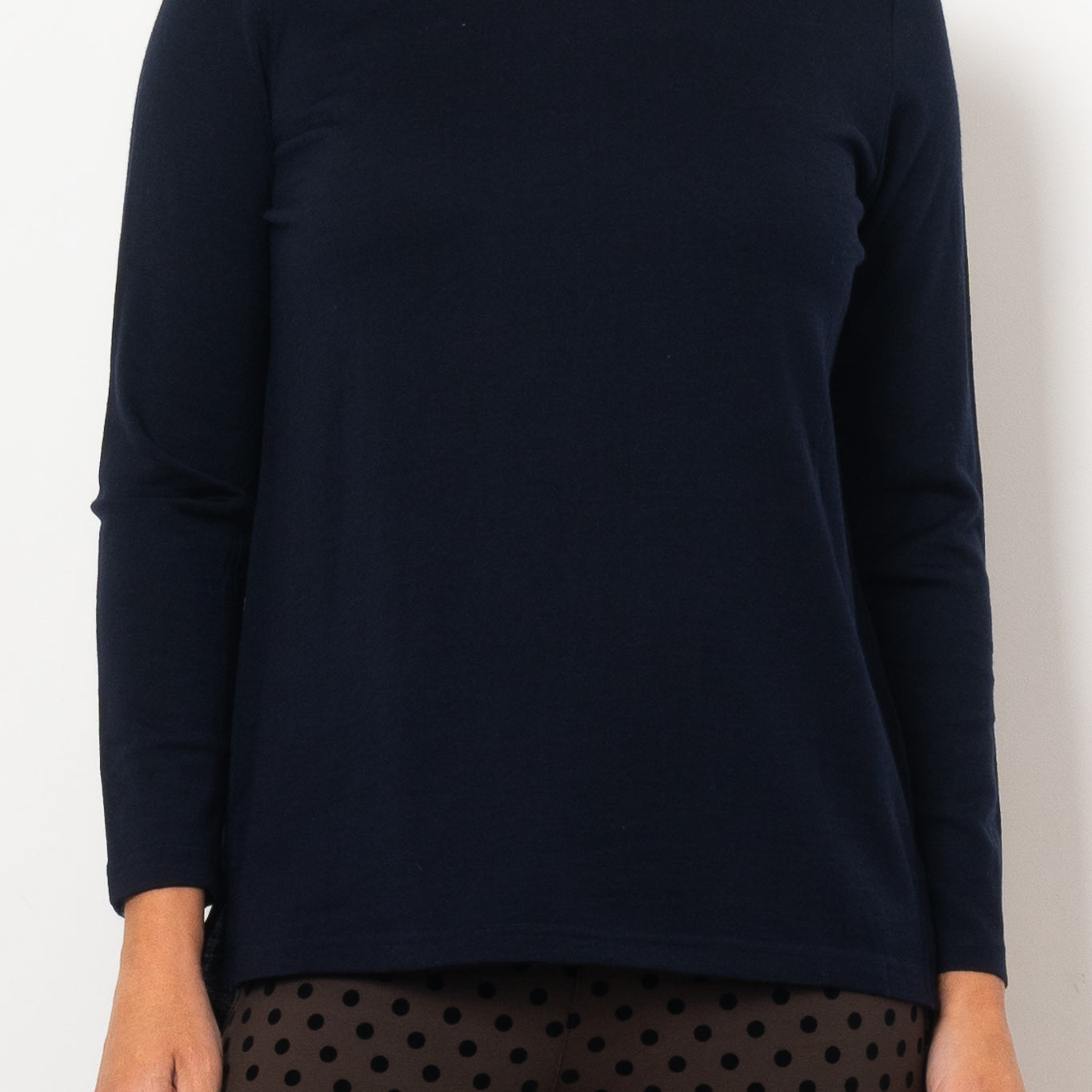Vassalli Merino Back Button Top