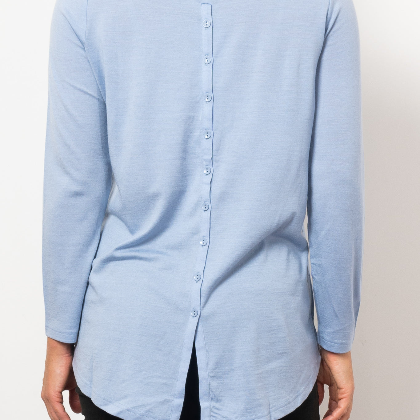 Vassalli Merino Back Button Top