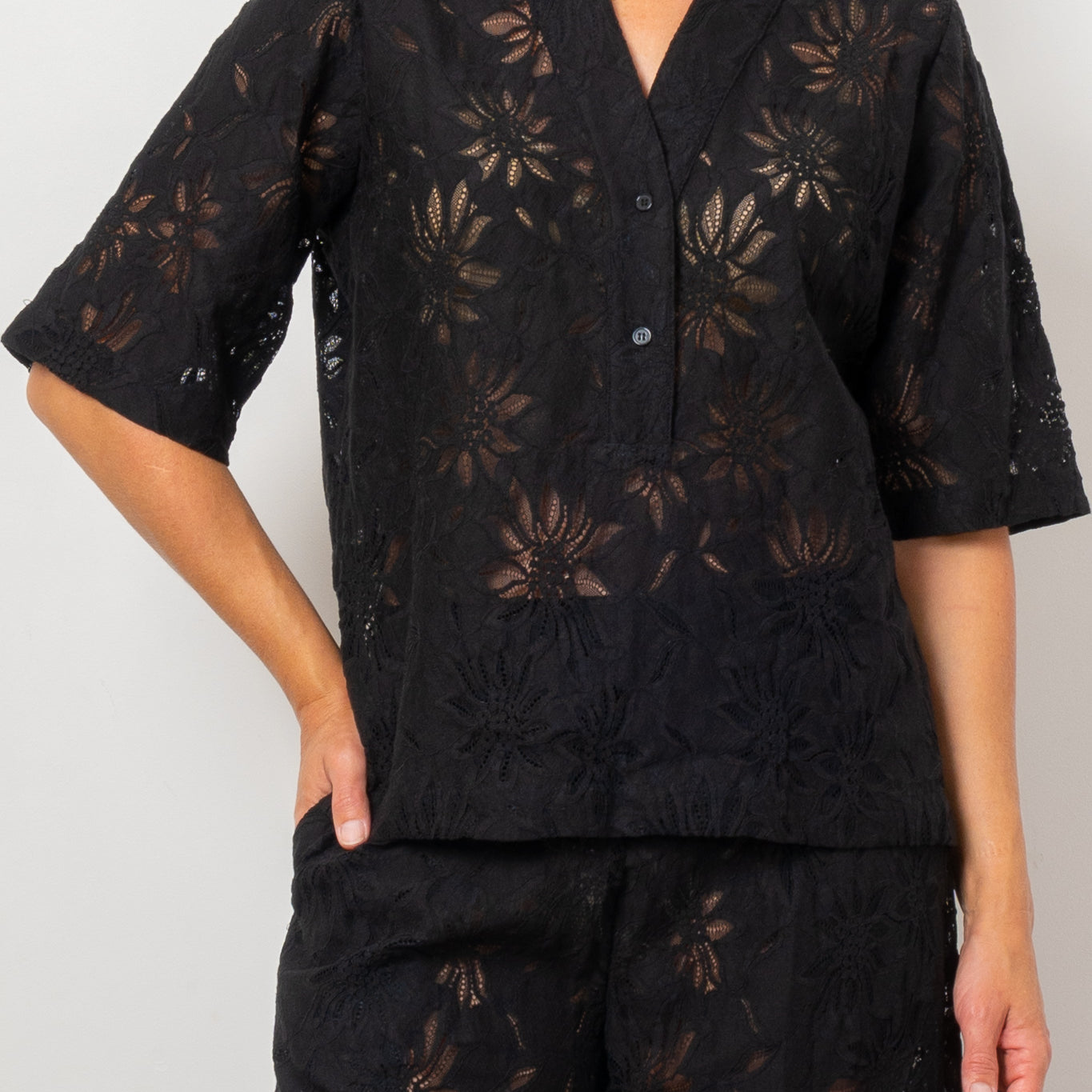 Mela Purdie Flute Plaza Flora Lace