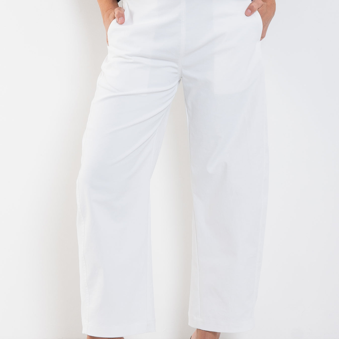 Mela Purdie Barrel Leg Pant Gravitene