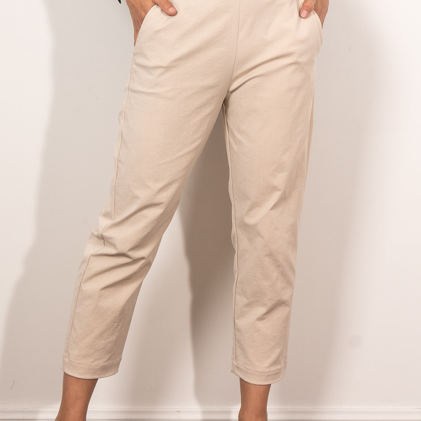 Mela Purdie Tapered Flat Pant Gravitene