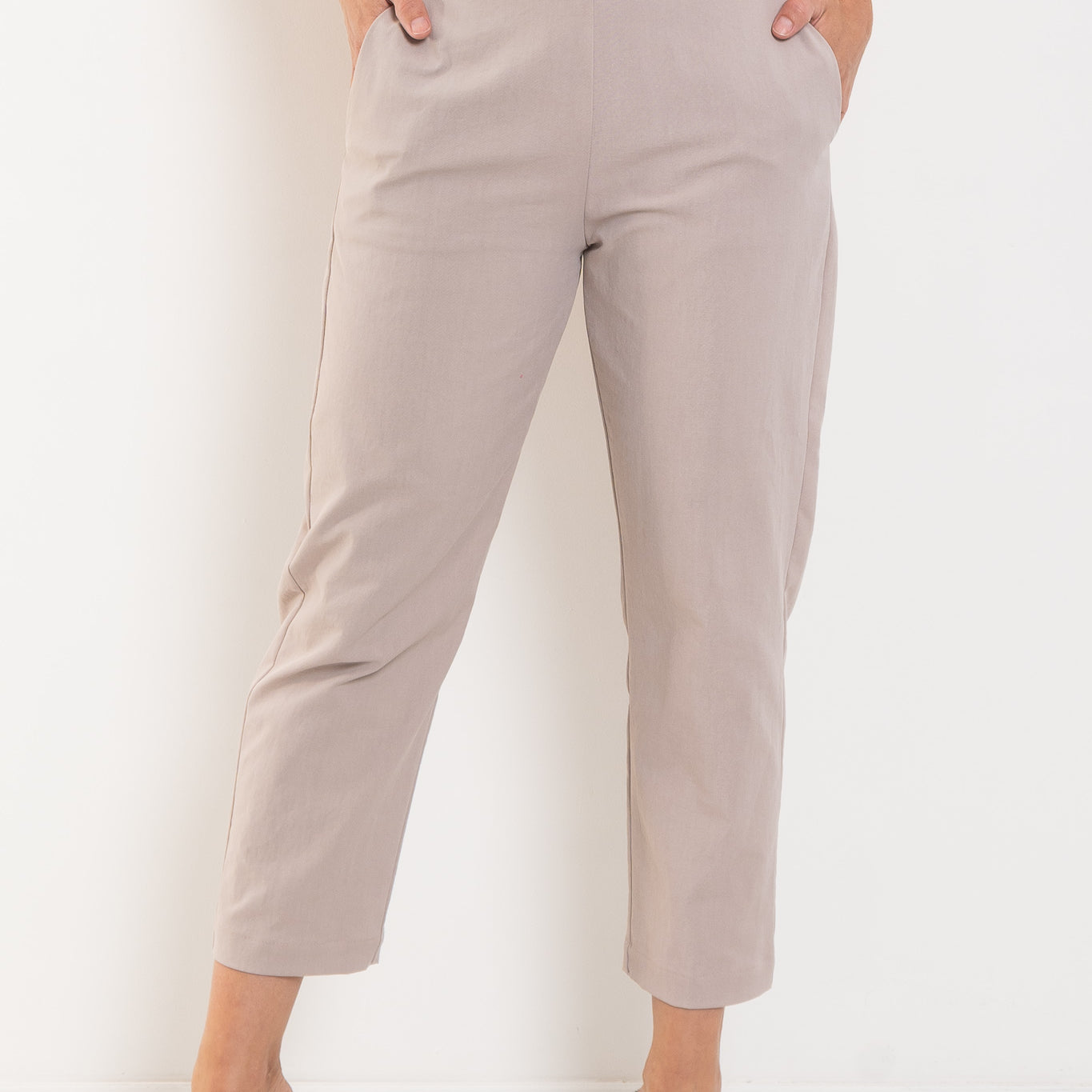 Mela Purdie Tapered Flat Pant Gravitene