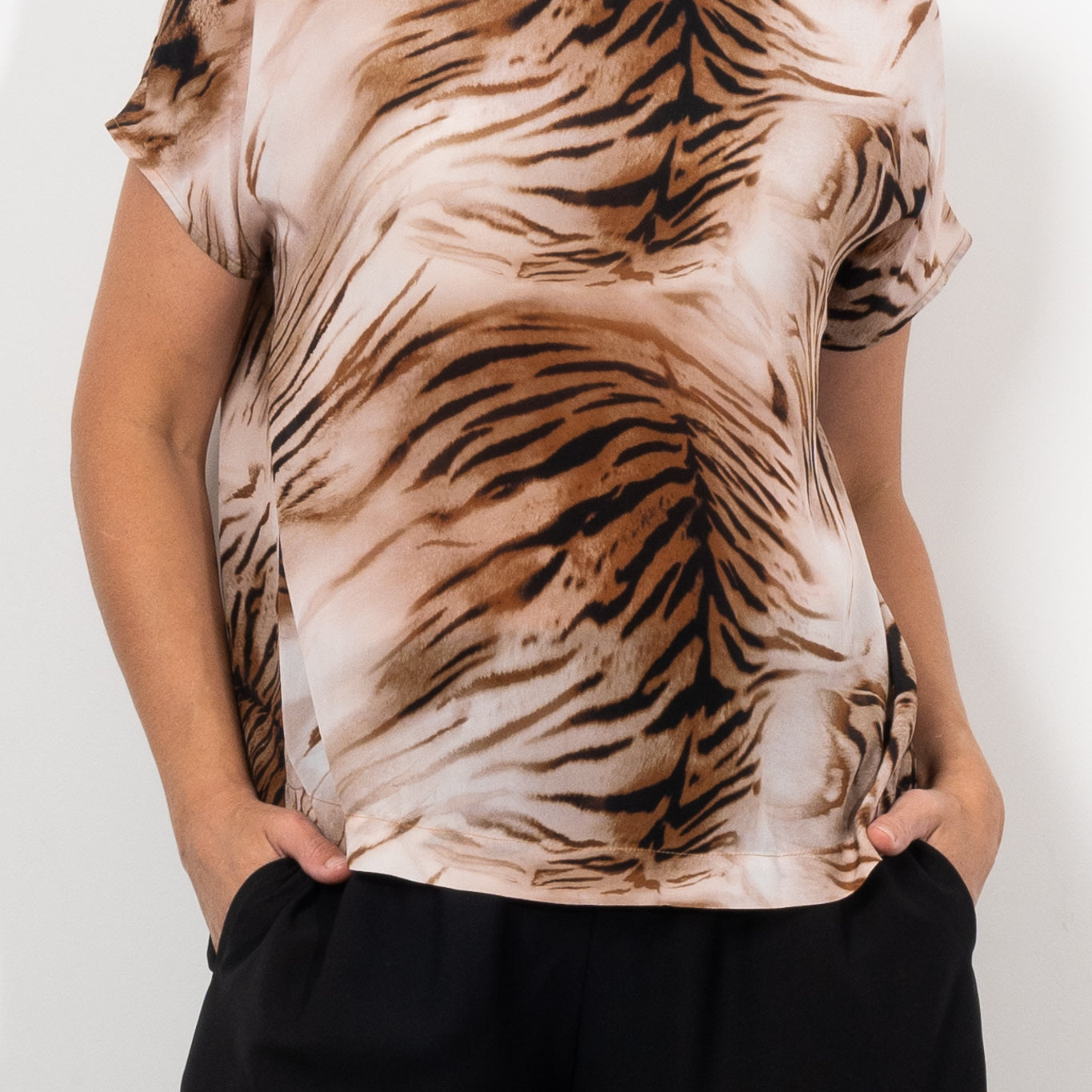 Mela Purdie Cap Shell Silk Tiger Print