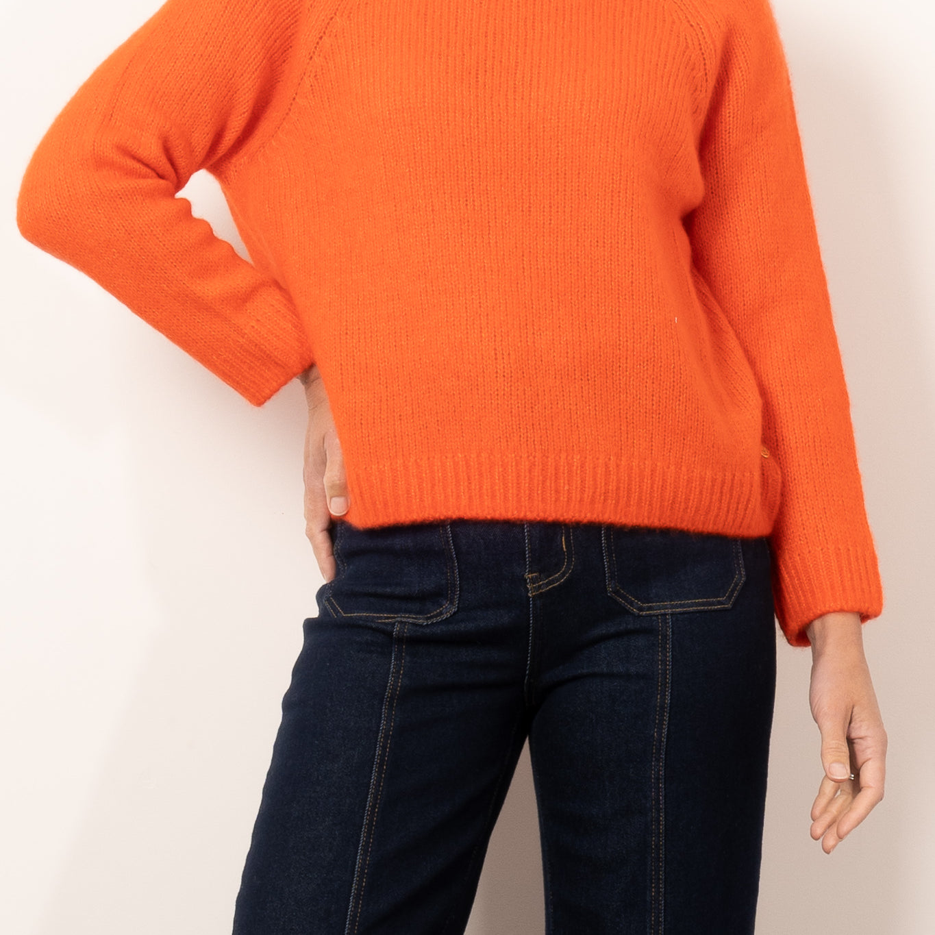 Mia Fratino Marlena Crew