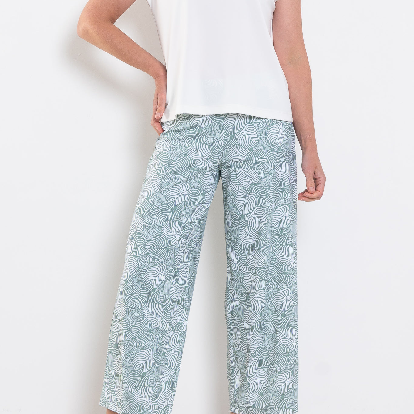 Raffaello Rossi Sally Jungle Leaf Jersey Pant
