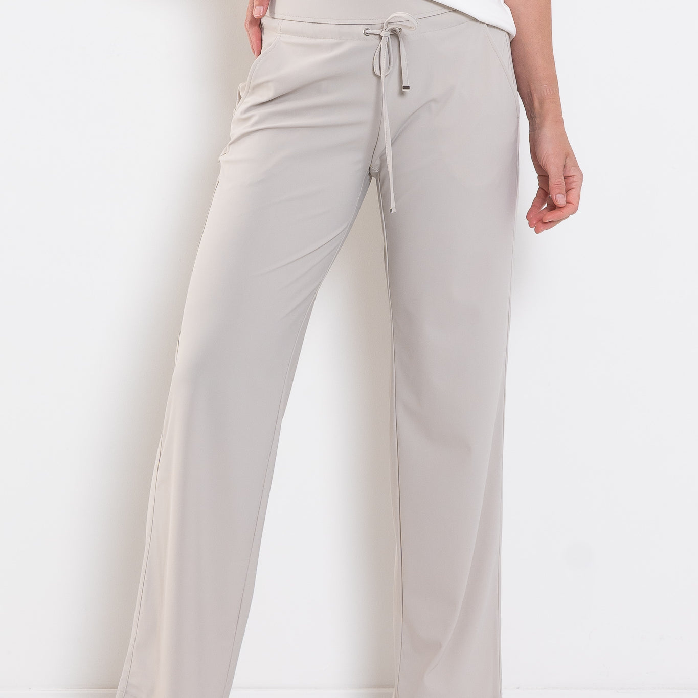 Raffaello Rossi Candice Straight Hightech Pant