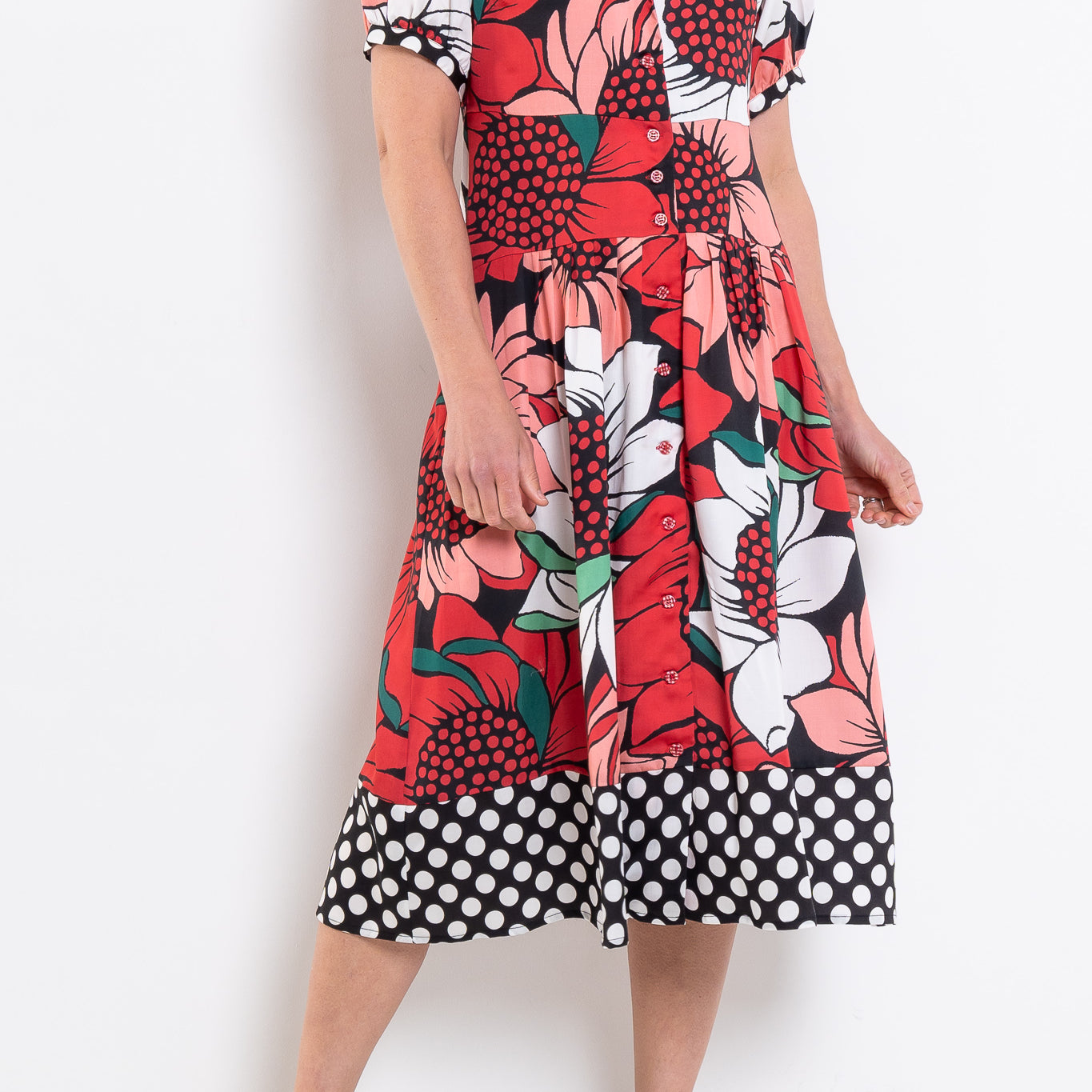 Curate by Trelise Cooper Shape Up Dress Spot Floral