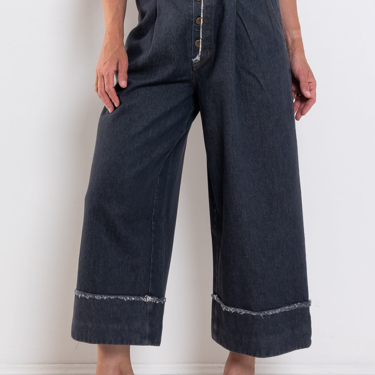 M.A. Dainty Polly Jean