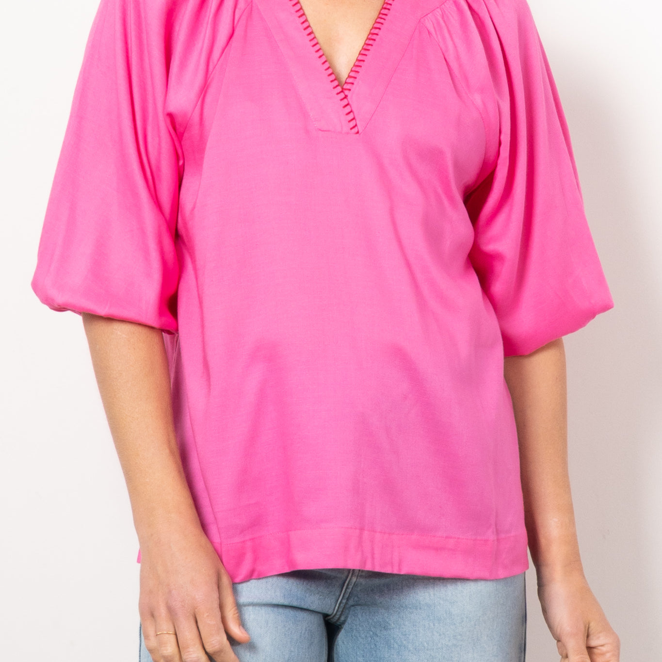 Fate & Becker Showcase Top