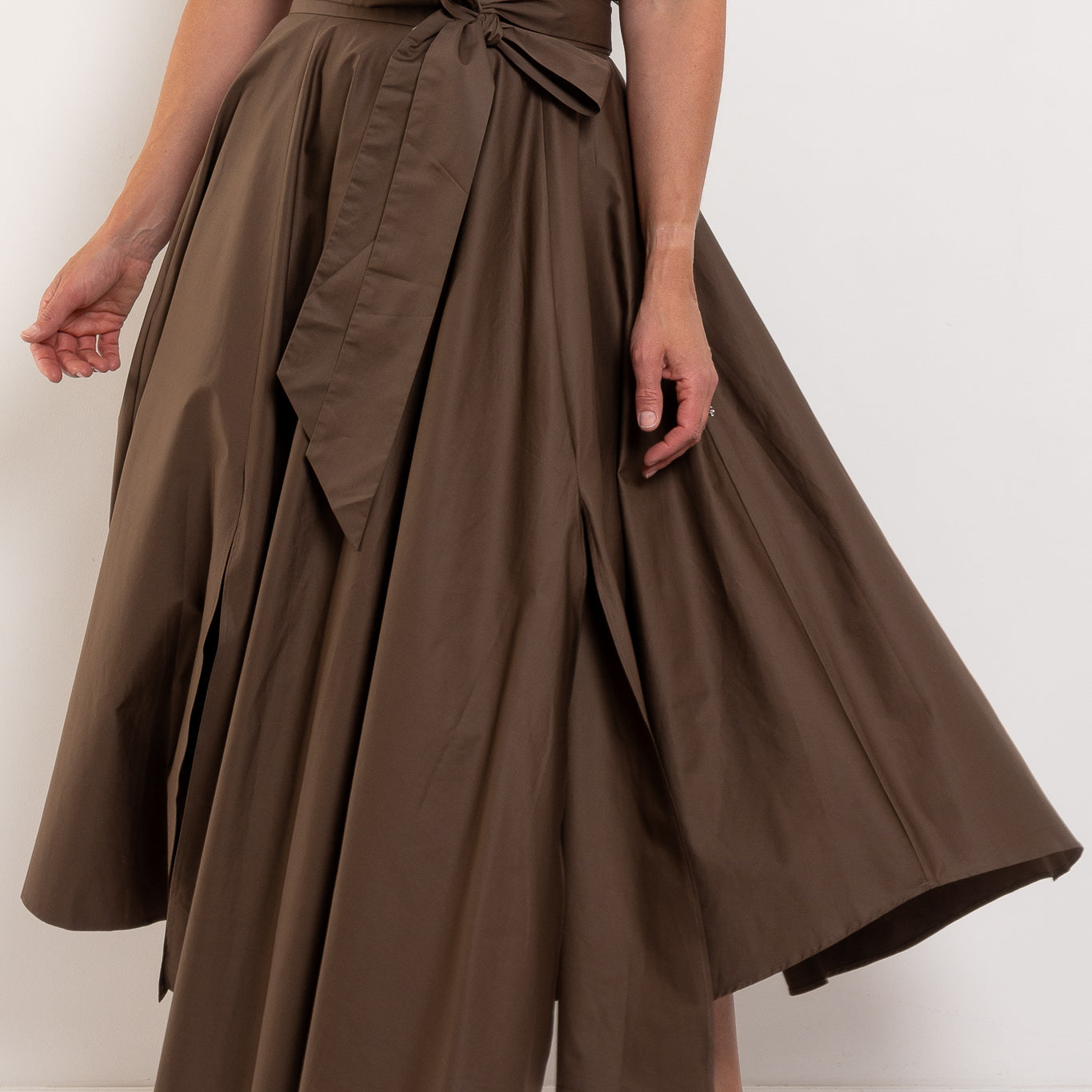 M.A. Dainty Gloria Skirt