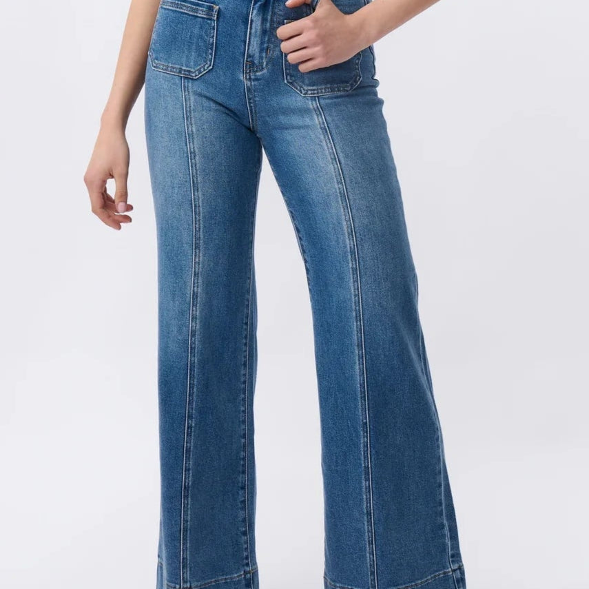 Kireina Farrah Jean Dakota Wash