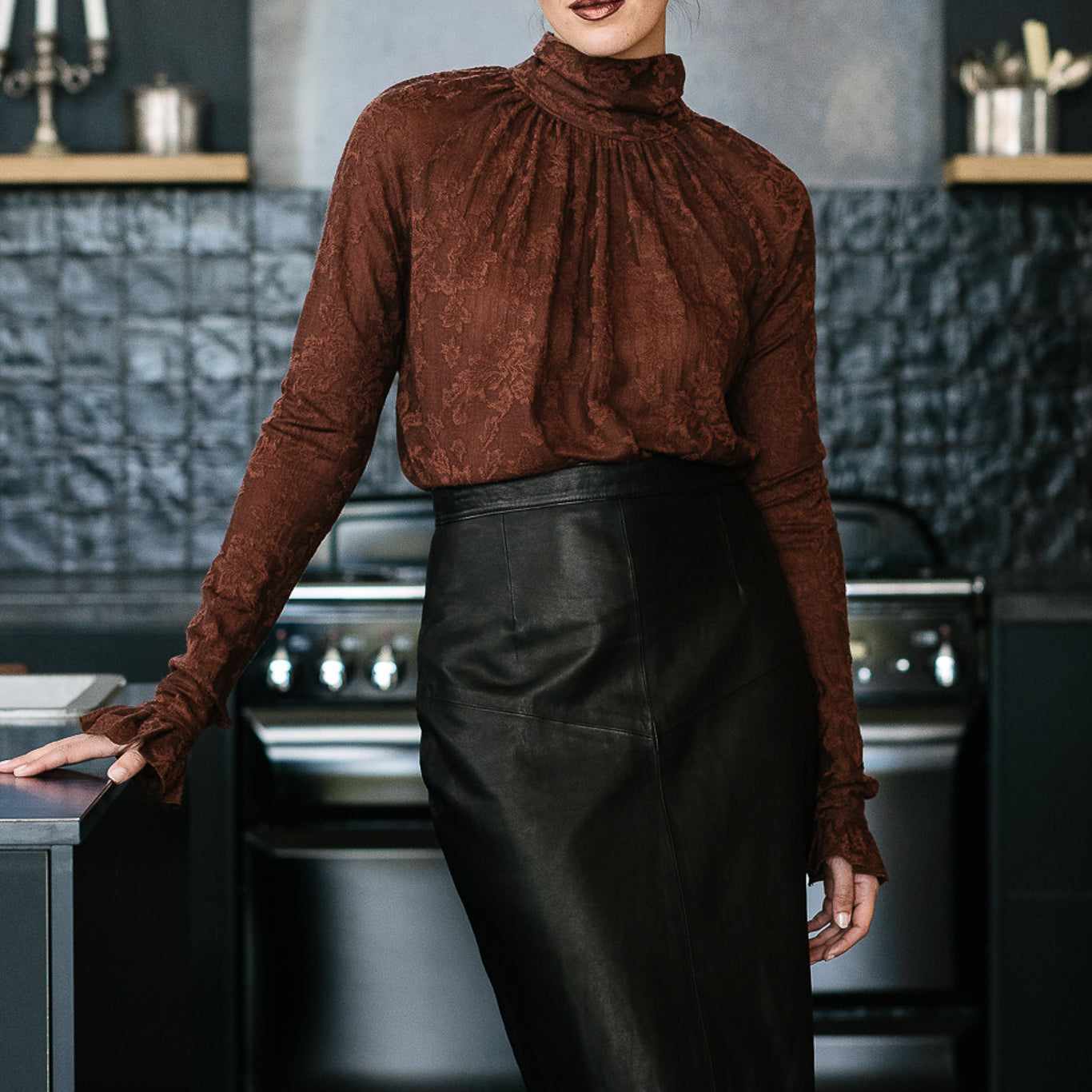 M.A. Dainty Veil Top