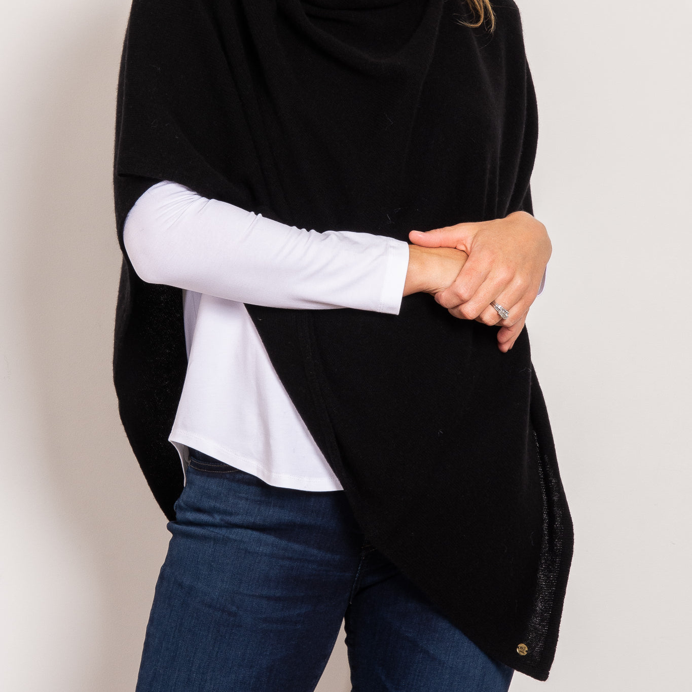 Mia Fratino Cashmere Poncho