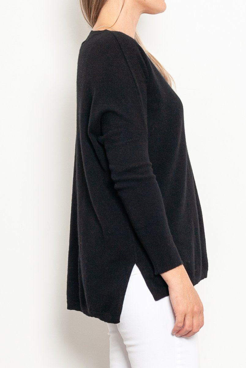Mia Fratino Cashmere Essentials V Neck Boyfriend Sweater - Impulse Boutique#colour_jet-black