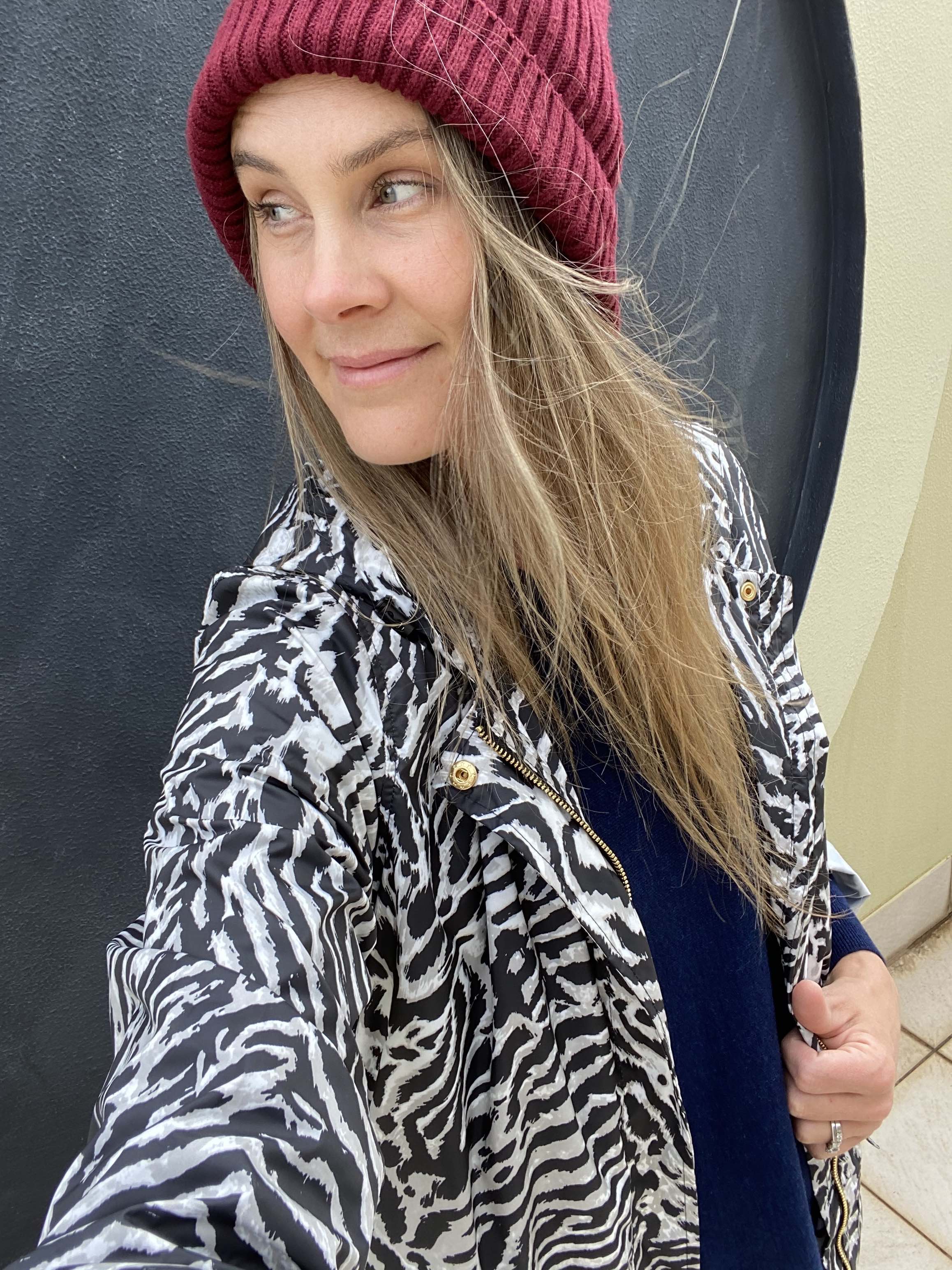 Philippa shows us some Winter Outfit Ideas in the new Bridge & Lord V Knit - Impulse Boutique