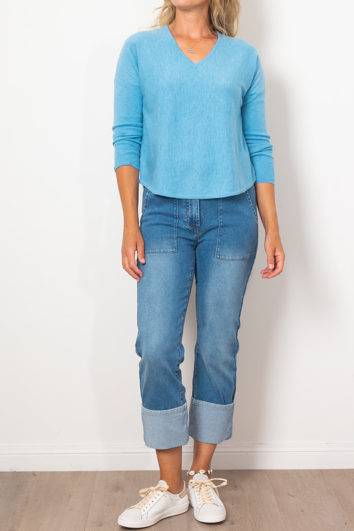 #colour_frosted-blue